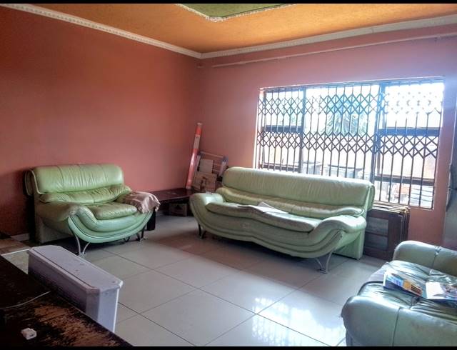 4 BEDROOM FREEHOLD FOR SALE IN KAGISO